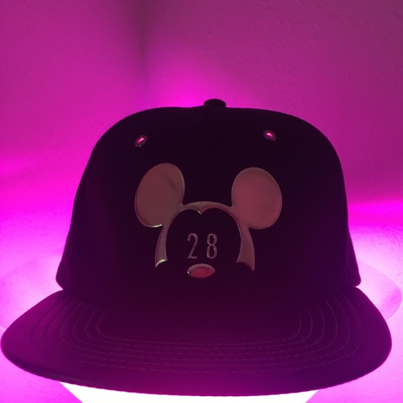 Mickey Mouse Cap - Picture 5 of 5